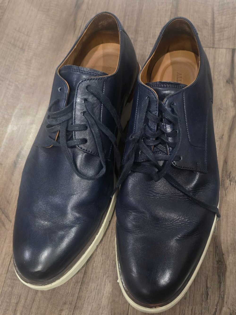 Allen Edmonds Carson Derby shoes